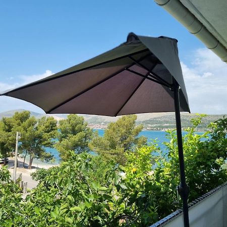 Apartment Mastrinka By The Sea -10M Trogir Eksteriør bilde
